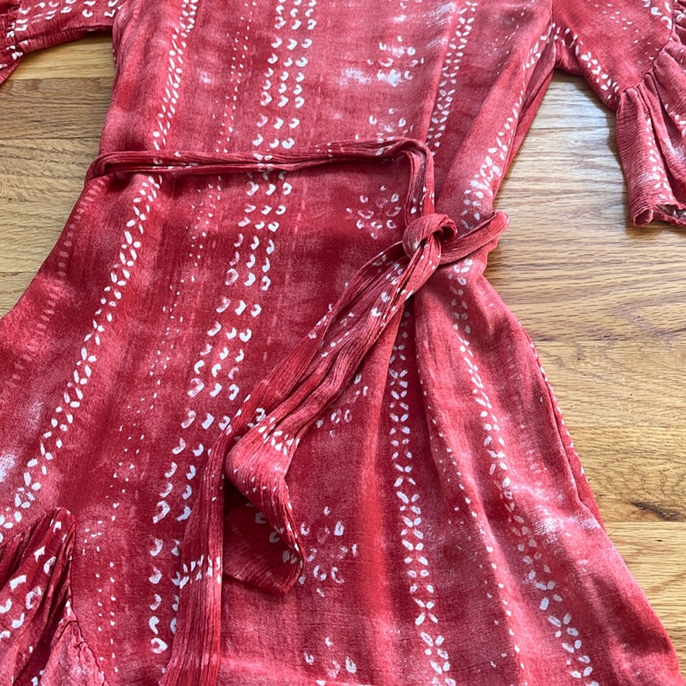Dress - Picture 3 of 5